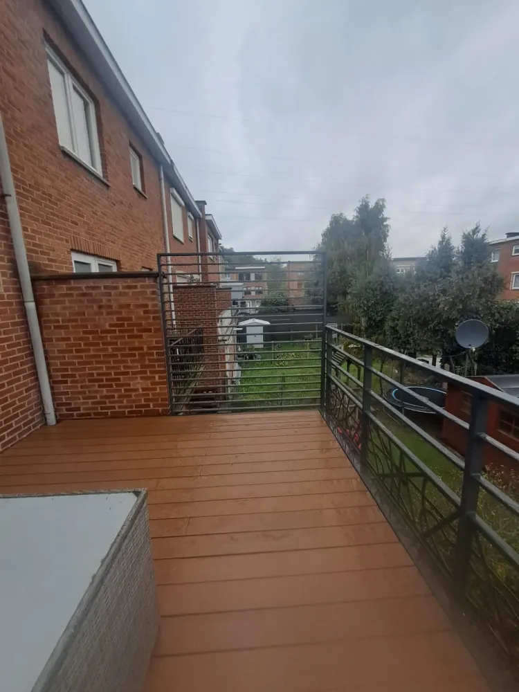 Terrasse sur pilotis